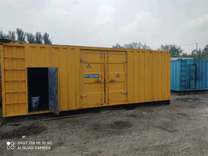 吉水200KW柴油发电机组需要配备什么型号的电缆线？